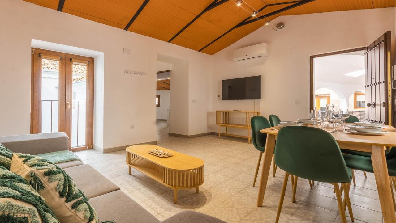 Apartamentos Miguel De Cervantes Centro Cordoba Exterior photo