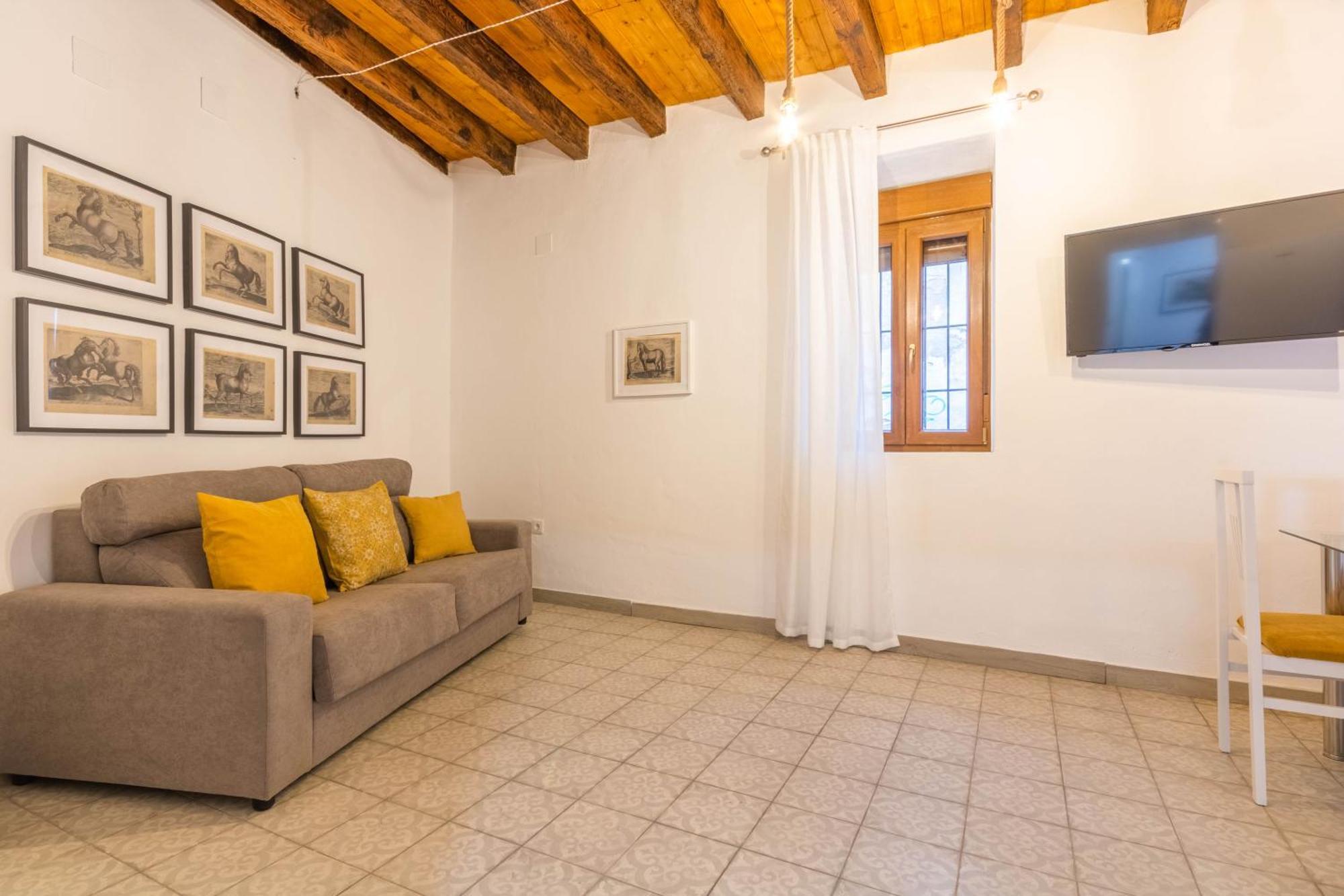Apartamentos Miguel De Cervantes Centro Cordoba Exterior photo